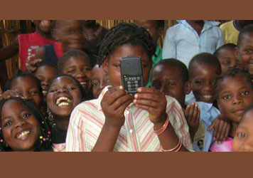 Children listening to Audio Bible in Mozambique